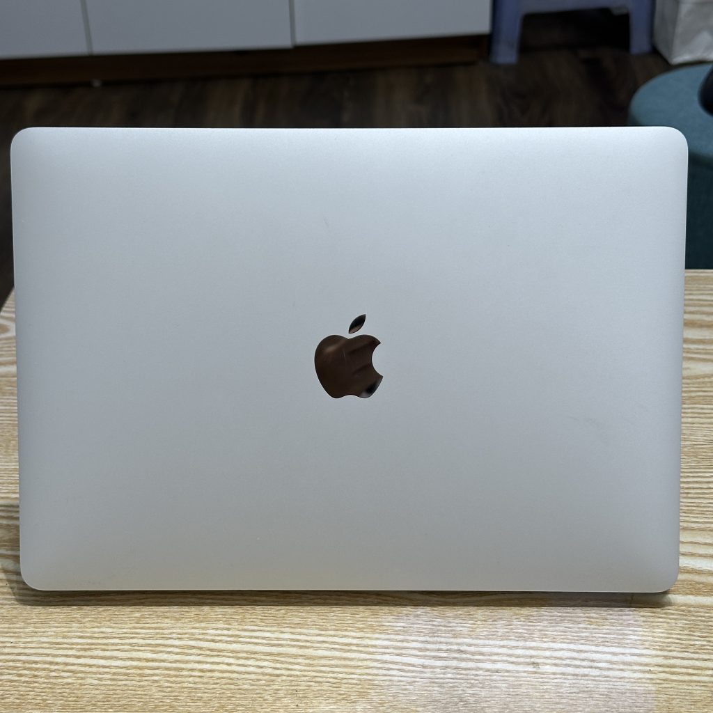 Macbook Air M1 16/256 bạc