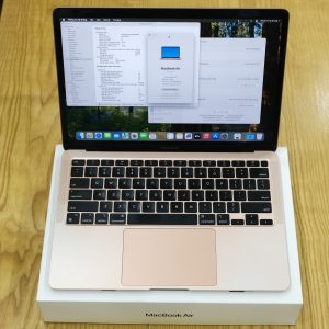 Macbook Air M1 8/256 rosegold